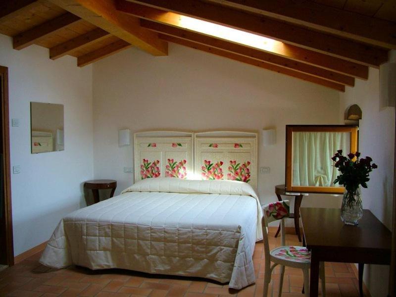 Agriturismo Le Campagnole Bardolino Ruang foto